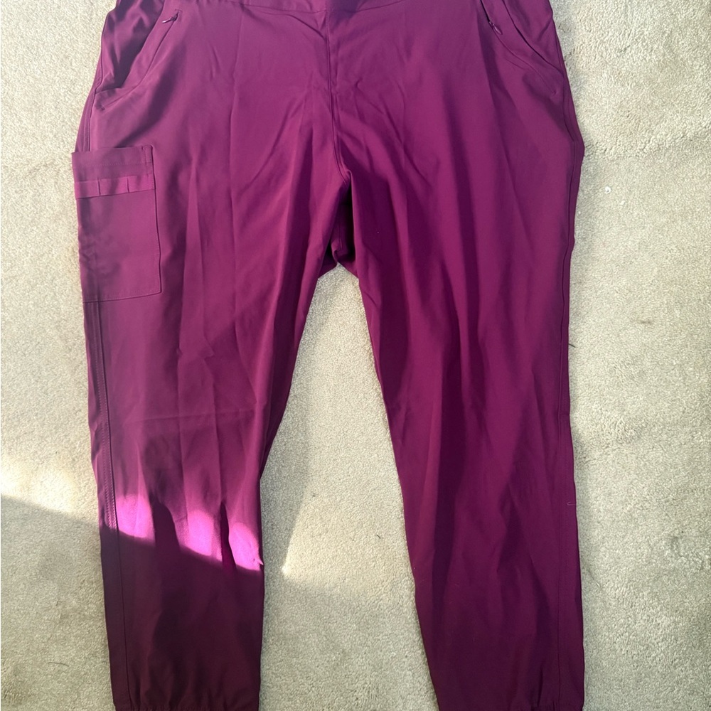 WonderWink Renew Women's Plum Jogger Pants